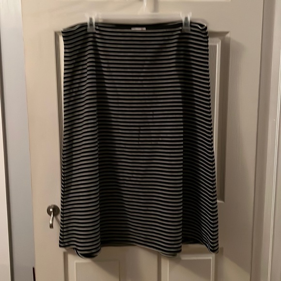 Loft XL Black/white striped knit skirt - Picture 1 of 3